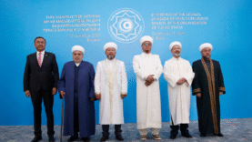 BİŞKEK TDT DİN ADAMLARI