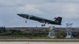 KIZILELMA TAM İSABET