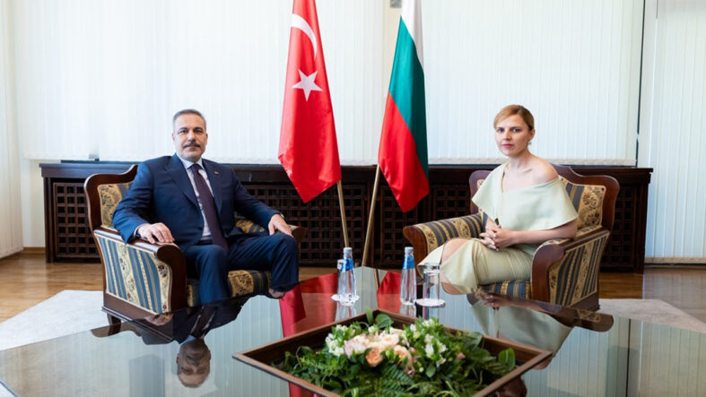 bakan-fidan-bulgaristan