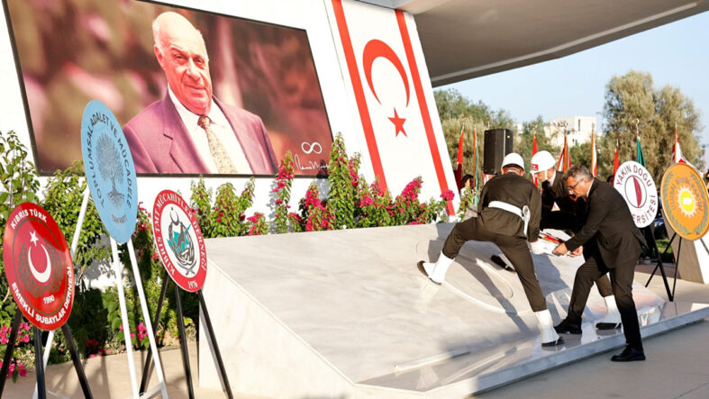 kktc-kutlama