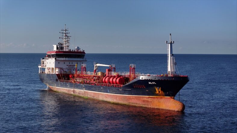 AA-20260903-42372541-42372540-MARMARA_DENIZINDEKI_GEMI_KAZASI