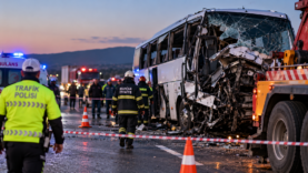 Dramatik Otoyol Kazası Müdahalesi